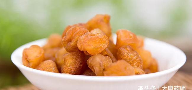 桂圆|1颗龙眼,10味良药!龙眼10大妙用,补心补脾补气补血,延年益寿