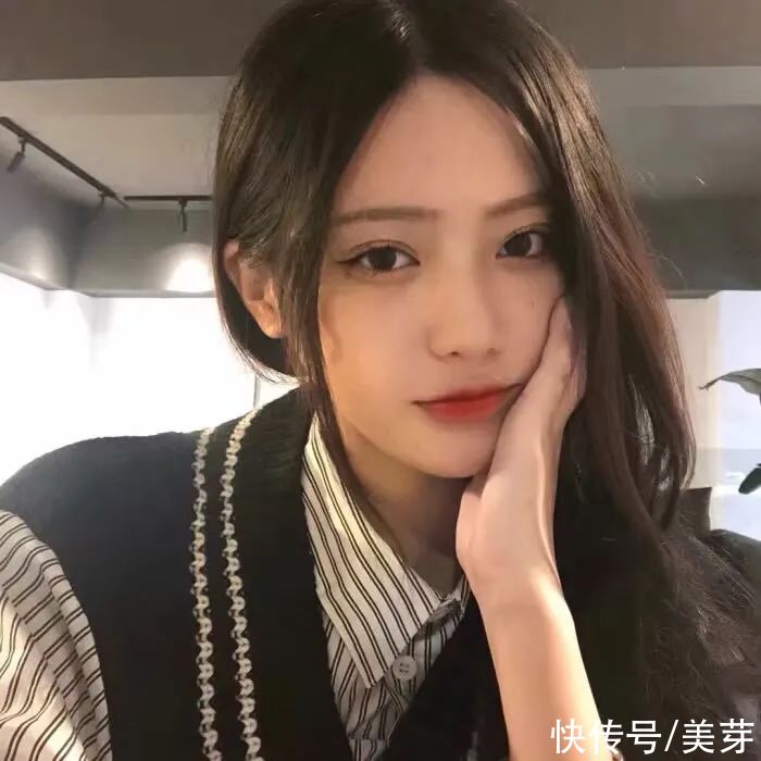 今年的七月是夏日迟迟 树影流动|今日头像 | 树影