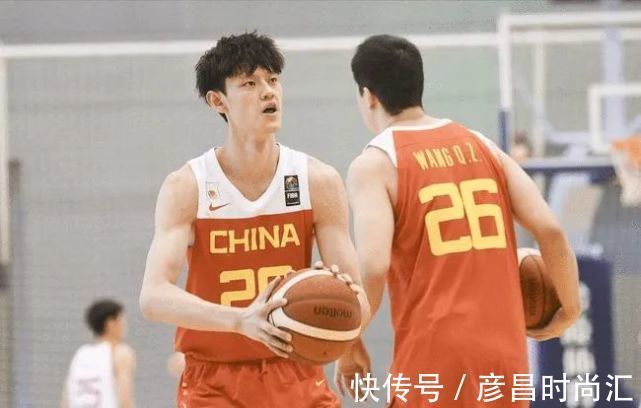 周琦|29投23中，怪不得中国杜兰特敢官宣试水NBA，身高已比拟易建联