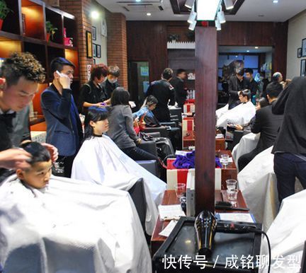 消费水平 “300”和“500”烫头发的区别,不是药水不同,看这三点就明白