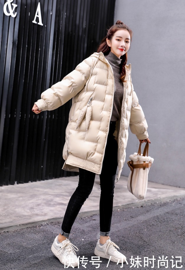 让自己看起|穿羽绒服就会很臃肿? 可能是你的羽绒服没选对哦