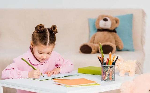 孩子|那个不听话的孩子,其实心里很苦,知道真相后,你还会吼孩子吗?