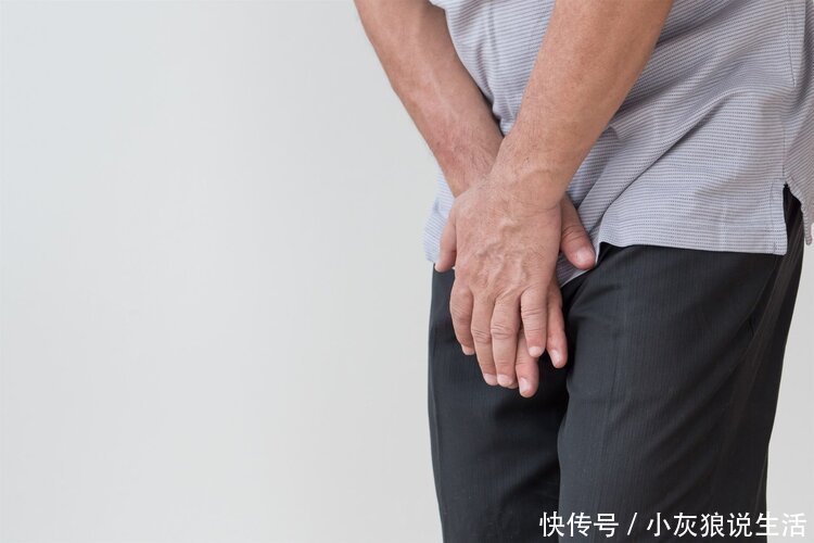 上厕所|有人一喝水就排尿,为什么有些人喝水多也很少去厕所?早看早受益