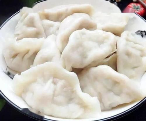 搅拌均匀|拌饺子馅，关键在于用生油还是熟油，用对了馅香四溢，饺子贼好吃