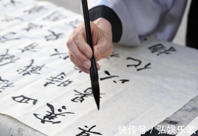 字形#书法临摹时把字形写得像就做对了吗?其实这么做才是正确的