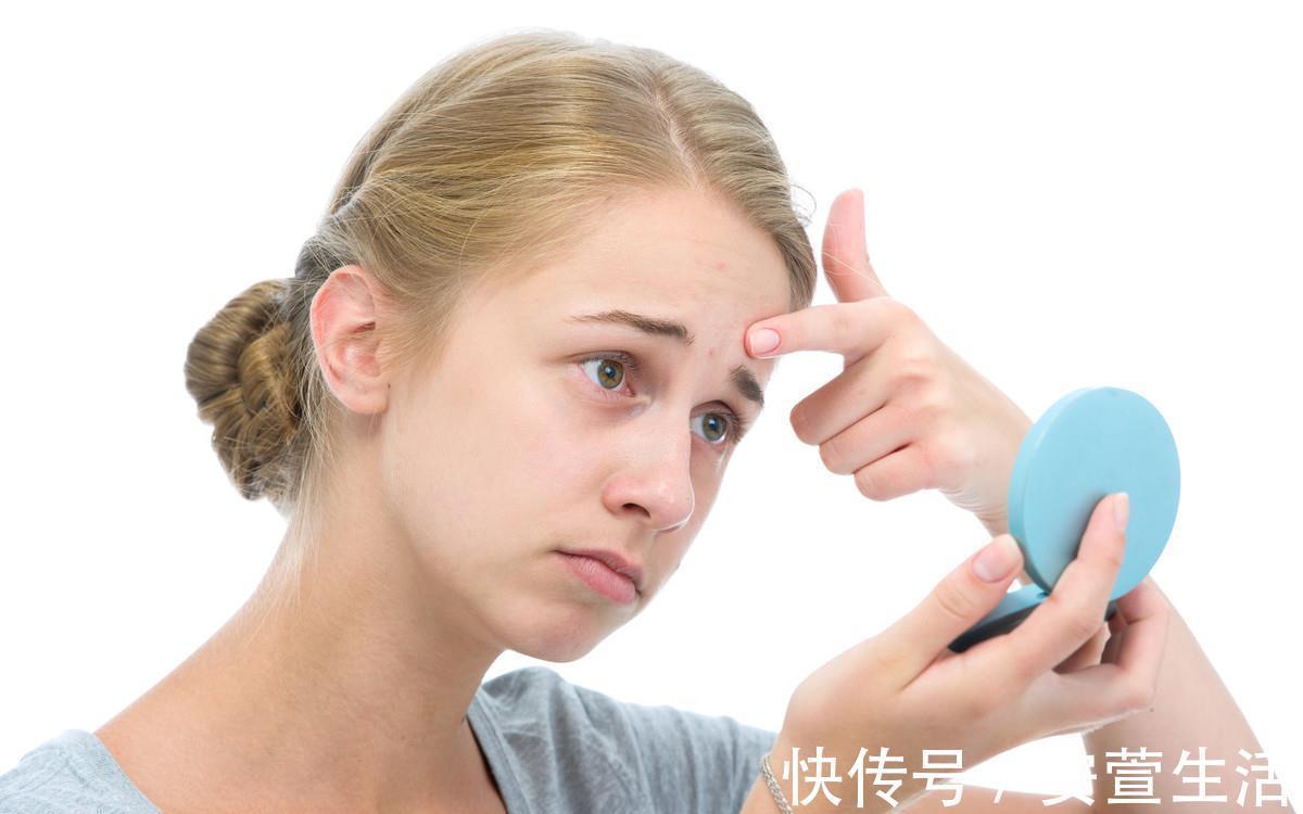 女孩|女孩啥时候第一次来例假?年龄不合适可能影响身高,父母需重视