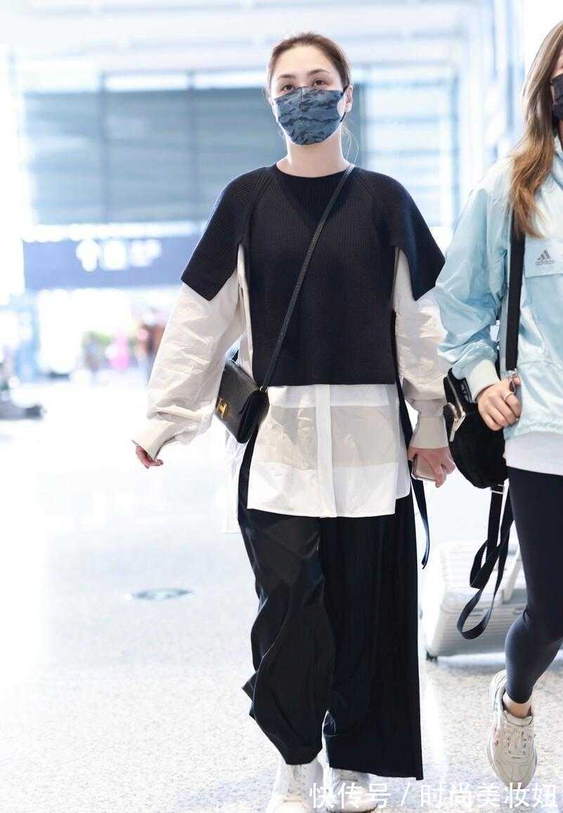 搭配|阿娇这回太会穿了,白衬衫配阔腿裤,套针织马甲显瘦又显高