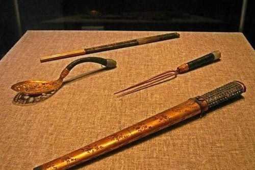 千年前,老祖宗为何规定筷子标准长度7寸