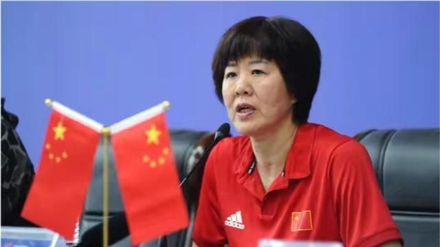 李盈莹|栗垚在世联赛是黑马，郎平为何却选择刘晏含？4主攻成为奥运标配
