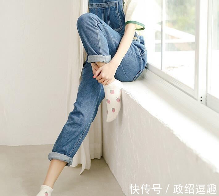 舒适|加厚的袜子就别穿了,学我小姑这样穿,舒适更好看