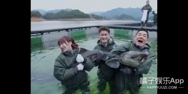 它逃,他追,它…跑的更飞?