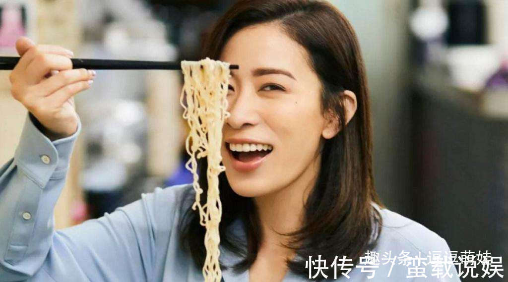 羊水|想要羊水变清澈孕妈避开4个坏习惯,给胎宝宝一个干净的家