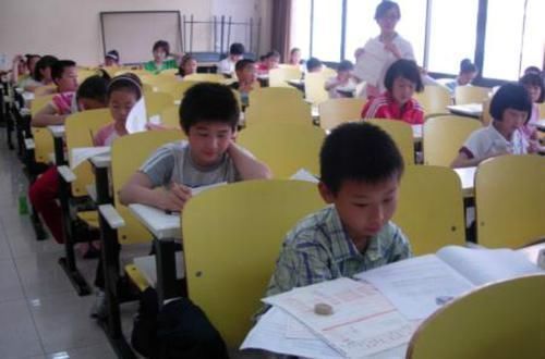 态度|成绩出来前VS成绩出来后,家长态度差别笑哭网友实在太真实了