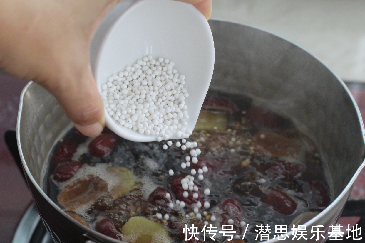 赤砂糖|比奶茶营养好喝,煮一锅花不了几块钱,暖身驱寒肚子不疼手脚不凉