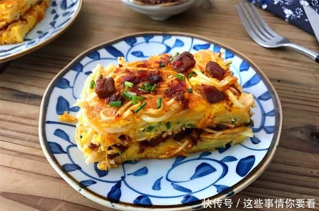 泡面不要直接泡着吃了，教你7种花样做法，好吃有营养，真过瘾