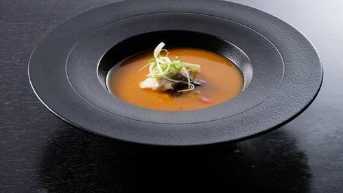 高汤|这才是鱼肉的正确做法，我家逢年过节必吃，全家人个个都说香