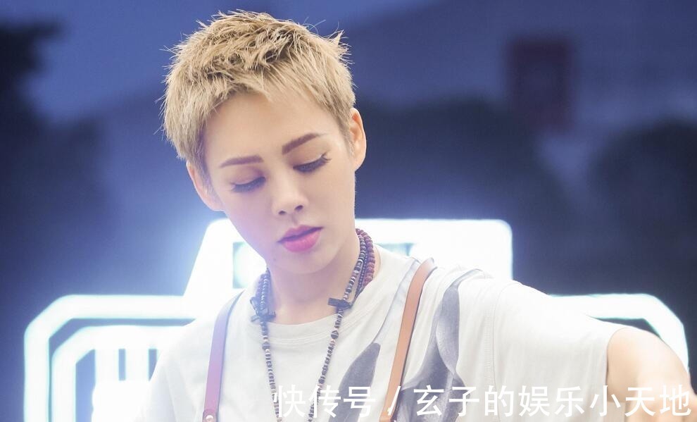 宁静和黄晓明爆发了矛盾，全网都心疼黄晓明，我倒觉得宁静更可怜