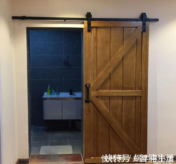 轨道|越来越多人厨房不装推拉门,装这个更实用方便,后悔我家装早了