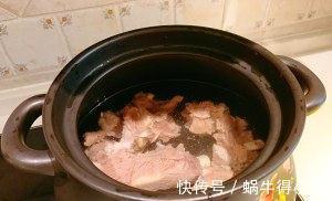 不能出门在家吃什么？送您滋补清炖羊肉，做法简单，美味下饭，吃