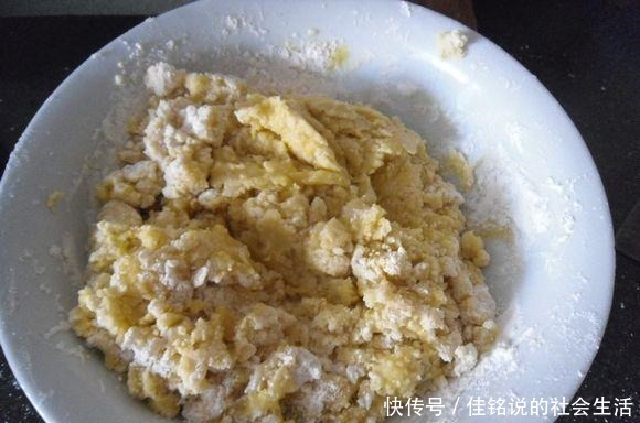 原来做桃酥这么简单!按照这个方法做绝对零失误,咬一口酥到掉渣