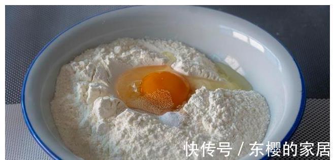 做法|想吃油条自己在家做，分享4种做法，总有一种适合你，酥脆又空心