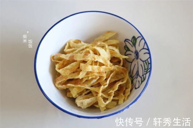 面条|七月天热,做饭就做简单的,一煮一拌特清爽,午餐晚餐都合适