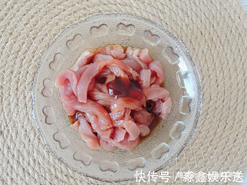 不粘锅|肉丝这样炒，软嫩爽滑超入味，不老不柴不粘锅，窍门教给你