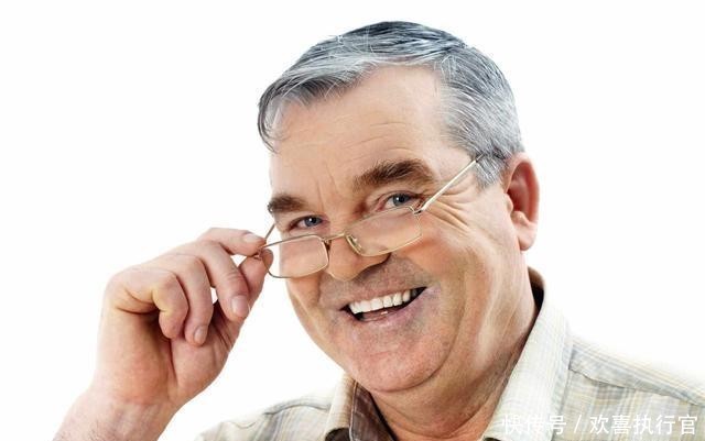 戒烟戒酒|他40岁就发现高血压,这样做,30年没有用药,血压控制良好