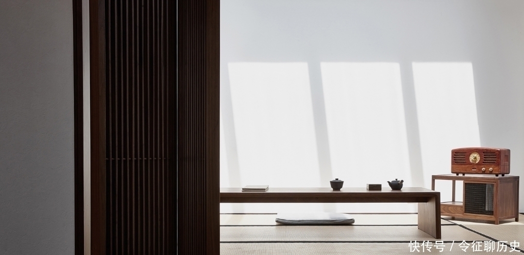 卧室|设计师真聪明,卧室房门这样设计,面积顿时增加一倍