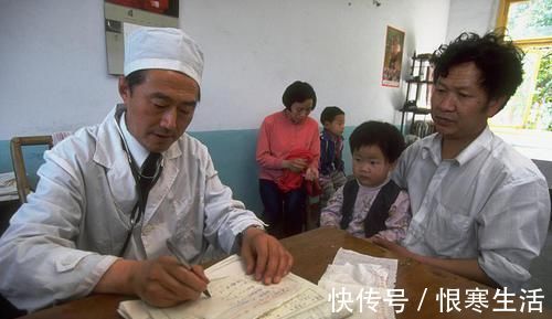 异物|孩子经常流鼻血?或与这3大原因有关,家长早知早好