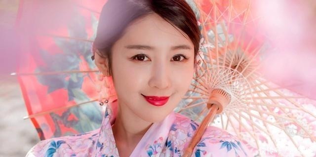 |笑死人不偿命的十五个段子,爆笑全场,看一次笑一次!