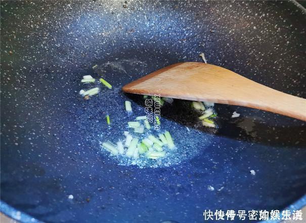 酸碱平衡|这种“碱性食物”女人要常吃,嘴巴不臭,头发乌黑,气色慢慢好