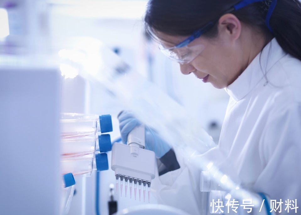 钻石商#长达百年的“骗局”,如今被中国制造“戳穿”,你还会买单吗?