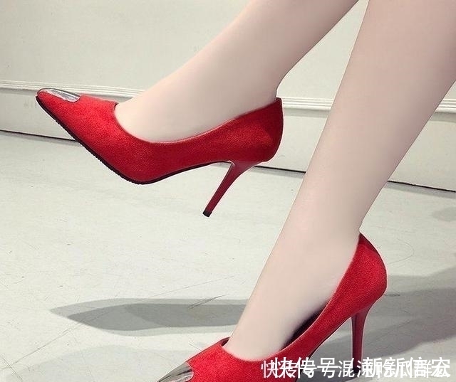 性感|高跟鞋是女人的挚爱,十款时尚尖头小高跟,气质百搭超时尚