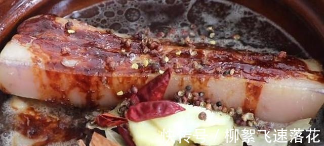 五花肉|我家五花肉从不红烧,教你懒人做法,香而不腻,一次4斤不够吃!