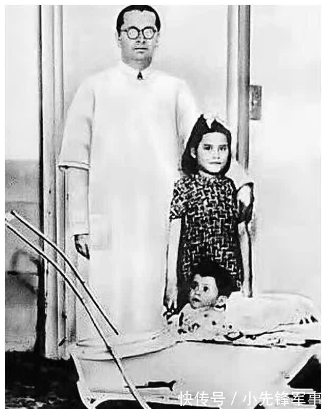 小女孩|五岁小女孩当妈妈,世界上最小年龄的妈妈,孩子的父亲一直是个谜