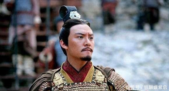 孙策|孙策明明有儿子，为何还要传位于孙权？周瑜为什么没有夺权？