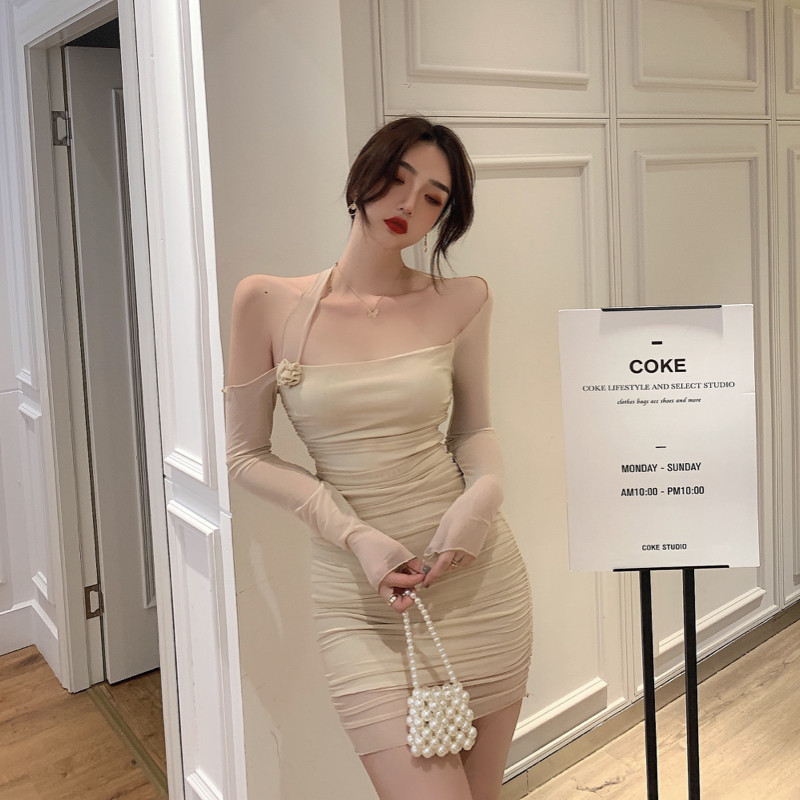 气息|温婉柔和的连衣裙, 展现出青春活力少女气息