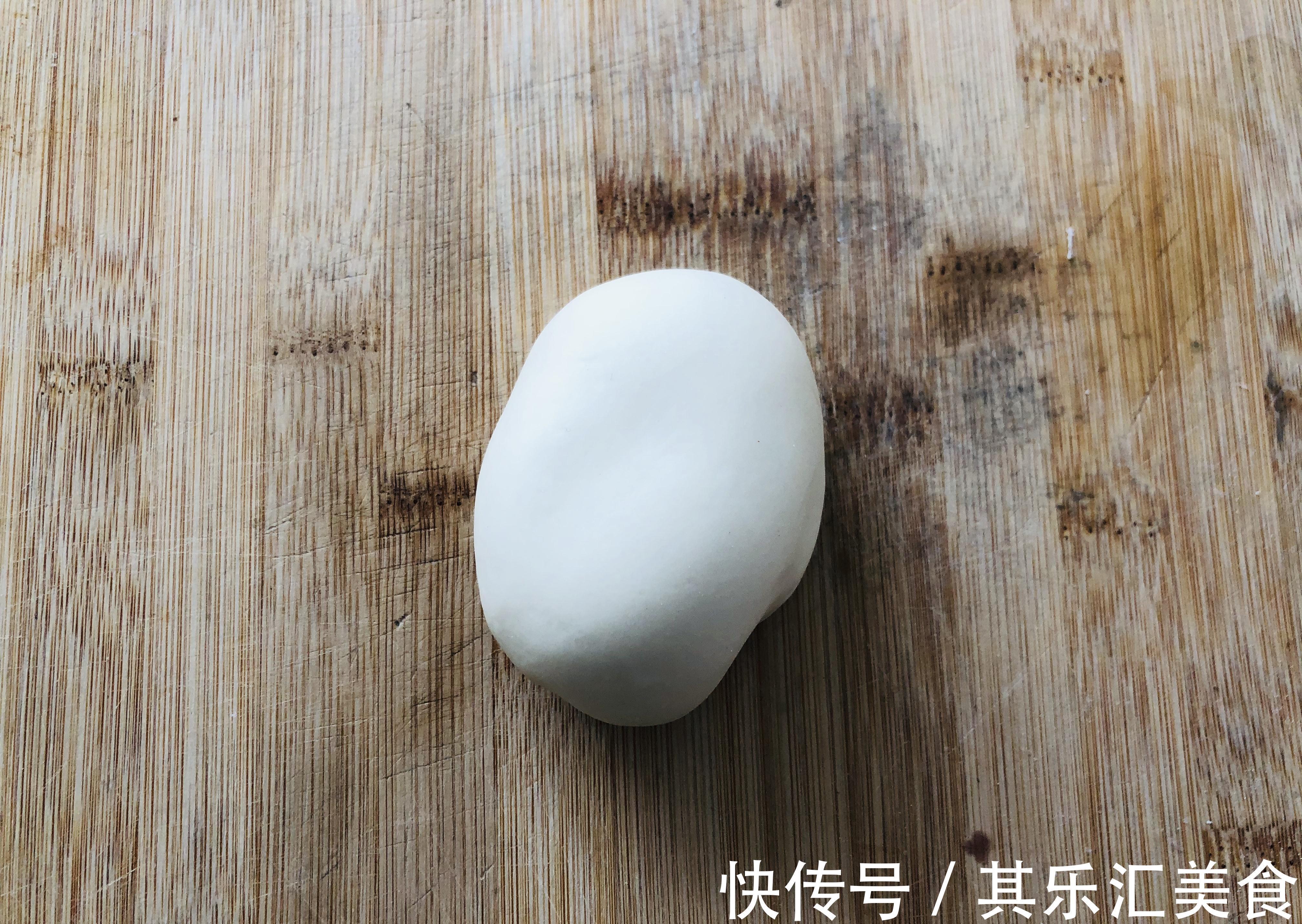 仿真土豆馒头|别总做白面馒头了,试一试仿真土豆馒头,颜值高到不舍得吃了