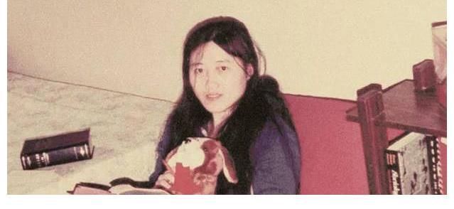 亚洲周刊@李银河与出租车司机的''跨性别恋情'':曾坦言可能会步入婚姻殿堂