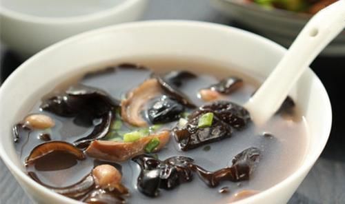 中老年人|骨科专家:这种食物坚持吃,补充钙含量,孩子长高后会感谢你!