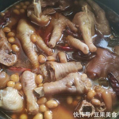 高压锅|餐桌上的保留项目懒人高压锅炖猪蹄，隔段时间就做一次