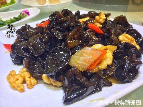 标准|北方小城孩子的满月席,1200的标准,菜不少,您看看值不值