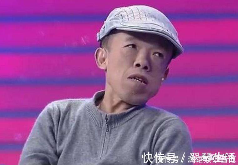 土行孙#身高1米,苦练书法40年改变命运,网友:所有书法家见了都要低头