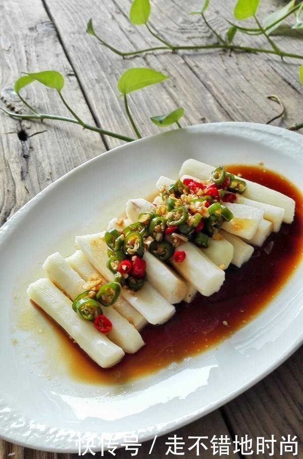 医生不会告诉你,这菜是强碱性食物,补血防脱发,人到中年可多吃