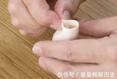 调饺子馅,一定要放入这3样东西,鲜香多汁没腥味!