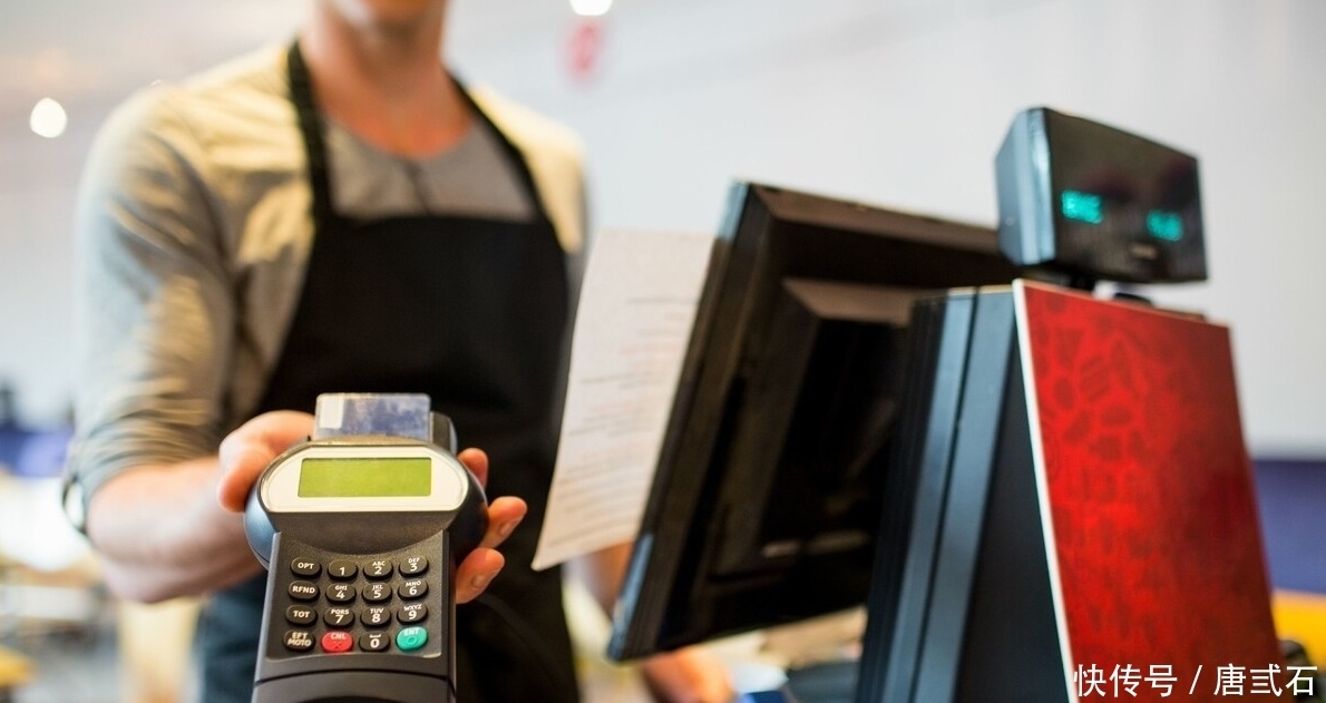 互联网|拼多多的逆势崛起，黄铮的“一夜暴富”，暴露出中国消费现状