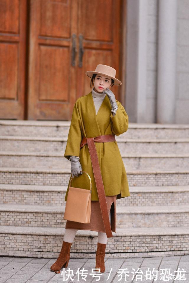 半身裙|三木带火了一种穿法,叫大衣+半身裙,高级时尚显气质,贼好看