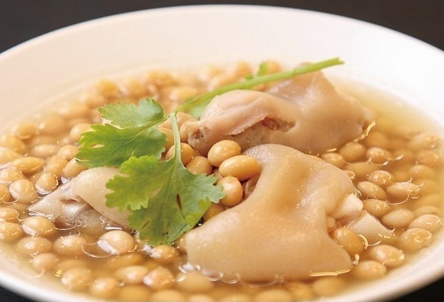 养颜润肤|女人黄体酮不够,脸枯黄、老态,4物轮流吃,养颜润肤