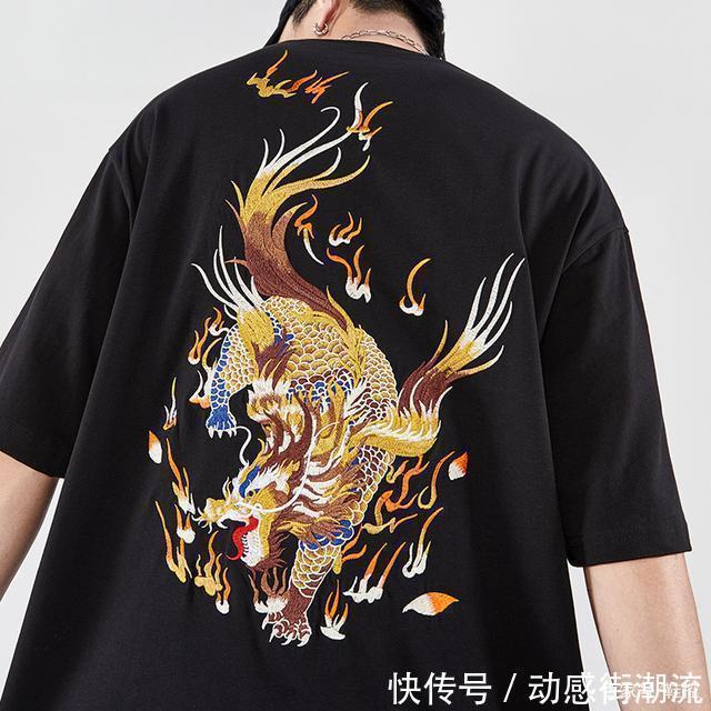 搭配 售价不到2千的AF1冰蓝解构,颜值刷街的利器,但真的值得买吗